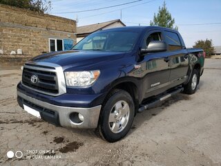 2010 Toyota Tundra CrewMax II, синий, 3500000 рублей, вид 1
