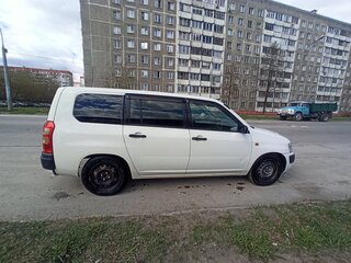 2009 Toyota Succeed I, белый, 550000 рублей, вид 2