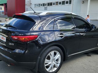 2017 Infiniti QX70, чёрный, 2800000 рублей, вид 3