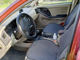 2001 Hyundai Elantra III (XD), пурпурный, 500000 рублей, вид 4
