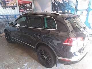 2017 Volkswagen Touareg II Рестайлинг, чёрный, 3450000 рублей, вид 5