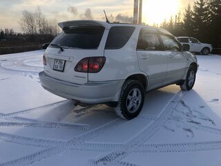 1999 Toyota Harrier I (XU10), белый, 875000 рублей, вид 5