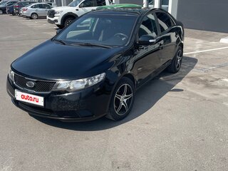 2010 Kia Cerato 5-speed II, чёрный, 550000 рублей, вид 1