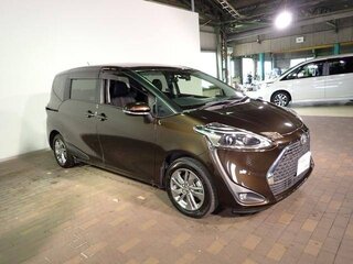 2021 Toyota Sienta II Рестайлинг, коричневый, 1120000 рублей, вид 2