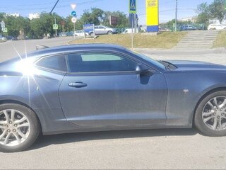 2019 Chevrolet Camaro VI Рестайлинг, серый, 2600000 рублей, вид 5