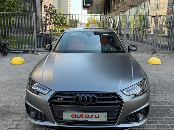 2018 Audi S4 V (B9), серый, 4200000 рублей - вид 1