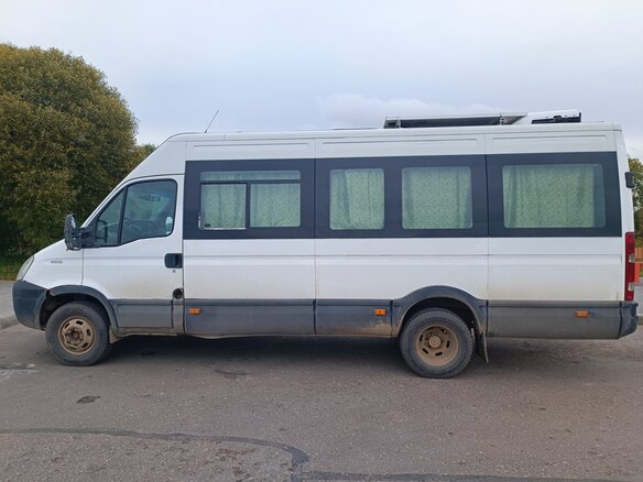 2011 Iveco Daily, белый, 1100000 рублей - вид 3