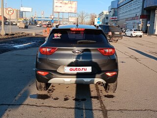 2019 Kia Stonic I, серый, 1800000 рублей, вид 4