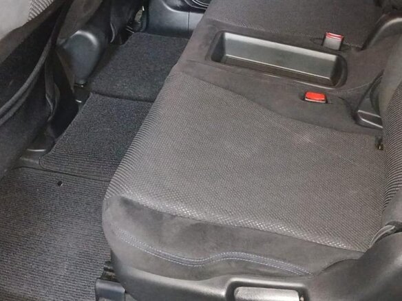 2013 Honda Stream II Рестайлинг, серый, 1550000 рублей - вид 10