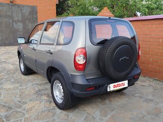 2012 Chevrolet Niva I Рестайлинг, бежевый, 998000 рублей, вид 2