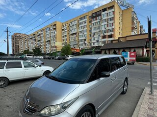 2006 Honda Elysion I, серый, 1490000 рублей, вид 3