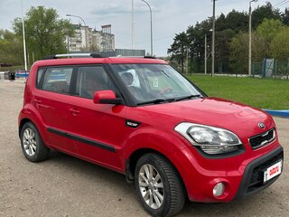 2013 Kia Soul I Рестайлинг, красный, 850000 рублей, вид 2