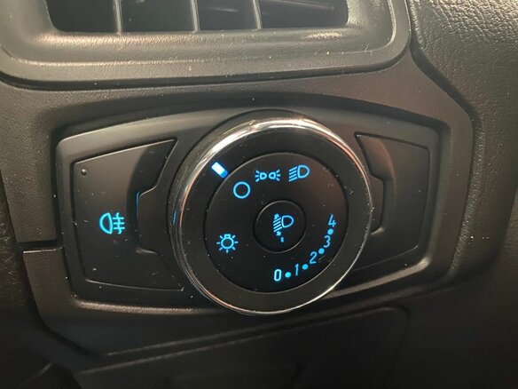 2013 Ford Focus III, коричневый - вид 31