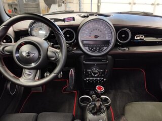 2013 Mini Hatch JCW John Cooper Works GP II (R56) Рестайлинг, серый, 2800000 рублей, вид 4