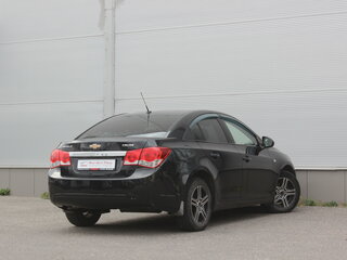 2011 Chevrolet Cruze I, чёрный, 580000 рублей, вид 2
