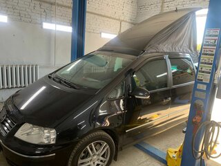 2007 Volkswagen Sharan I Рестайлинг 2, чёрный, 900000 рублей, вид 3