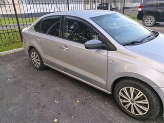 2014 Volkswagen Polo V, серебристый, 430000 рублей, вид 3