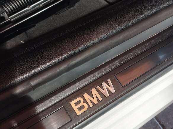 2007 BMW 1 серии 116i I (E81/E82/E87/E88) Рестайлинг, белый, 949000 рублей - вид 9