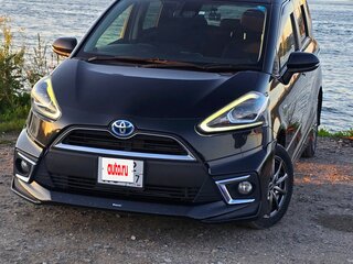 2017 Toyota Sienta II, чёрный, 1280000 рублей, вид 1