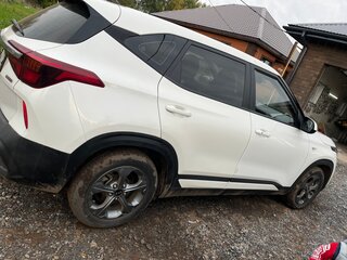 2019 Kia Seltos I, белый, 2250000 рублей, вид 4
