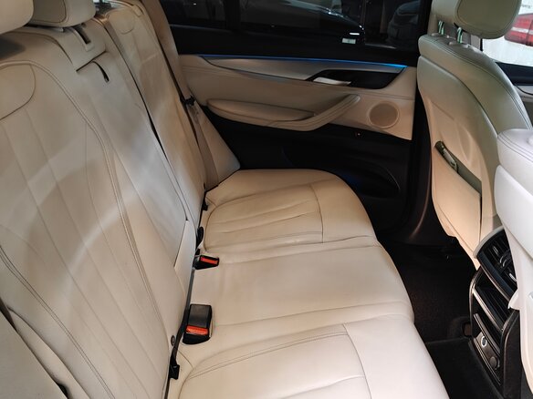 2016 BMW X5 25d III (F15), синий, 3850000 рублей - вид 11