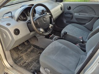 2004 Chevrolet Aveo I, серебристый, 179000 рублей, вид 2