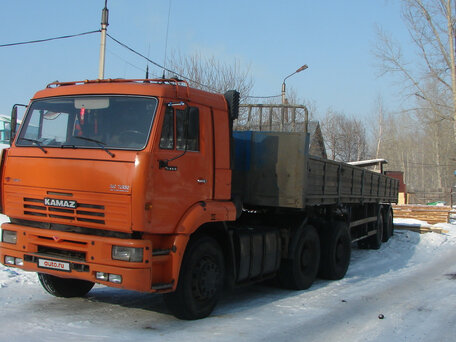 2008 КамАЗ 6460, оранжевый, 1600000 рублей, вид 2