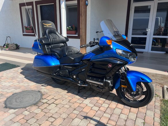 2017 Honda GL 1800 Gold Wing, синий, 3500000 рублей - вид 2