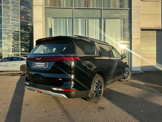 2023 Kia Carnival IV, чёрный, 6749000 рублей, вид 5