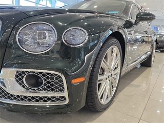2022 Bentley Flying Spur III, зелёный, 25750632 рублей, вид 2