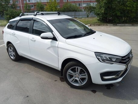 2024 Lada (ВАЗ) Vesta SW I Рестайлинг (NG), белый, 1340000 рублей, вид 1