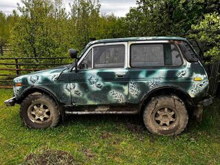2001 Lada (ВАЗ) 2121 (4x4) I Рестайлинг, фиолетовый, 350000 рублей, вид 5