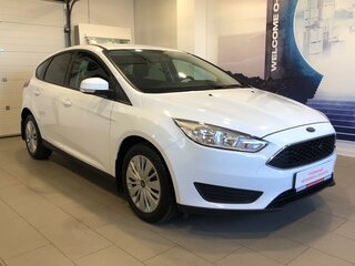 2016 Ford Focus III Рестайлинг, белый, 1077000 рублей, вид 2
