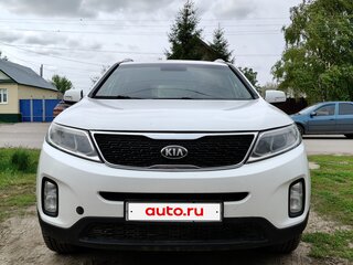 2013 Kia Sorento II Рестайлинг, белый, 1700000 рублей, вид 2