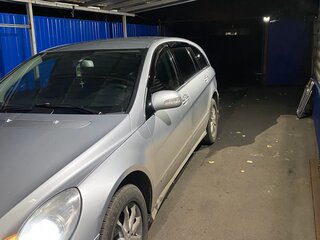2008 Mercedes-Benz R-Класс 350 Long I Рестайлинг, серебристый, 1420000 рублей, вид 1