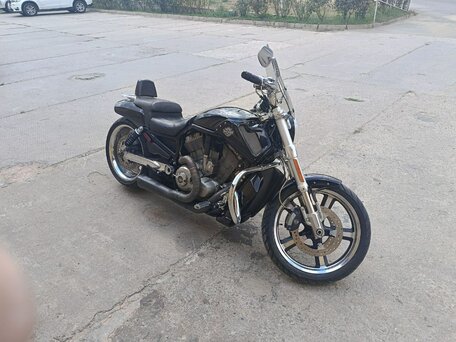 2012 Harley-Davidson V-Rod Muscle, чёрный, 1500000 рублей, вид 3