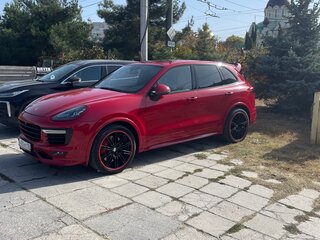 2015 Porsche Cayenne GTS II Рестайлинг (958), красный, 4500000 рублей, вид 1