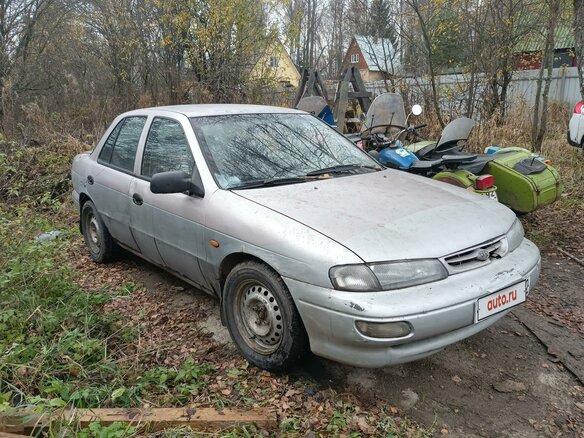 1998 Kia Sephia I Рестайлинг, серебристый, 69900 рублей - вид 1