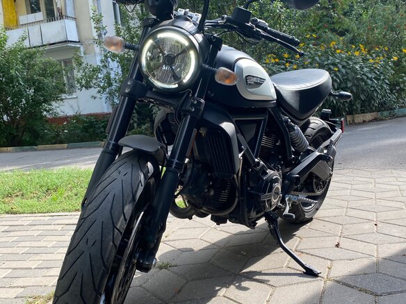 2020 Ducati Scrambler 800, серебристый, 920000 рублей - вид 12