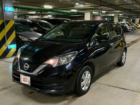 2019 Nissan Note II Рестайлинг, чёрный, 880000 рублей, вид 2
