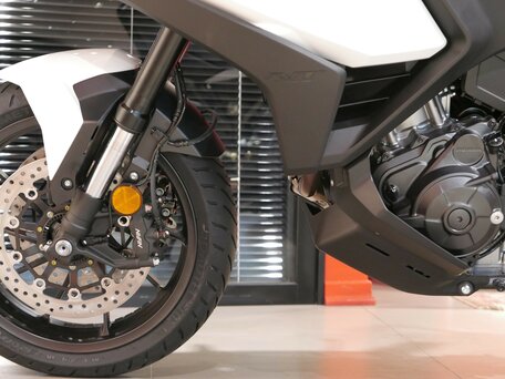 2022 Honda NT1100, белый, 1920000 рублей, вид 3