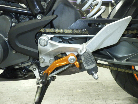 2013 KTM 200 Duke, оранжевый, 200000 рублей - вид 17