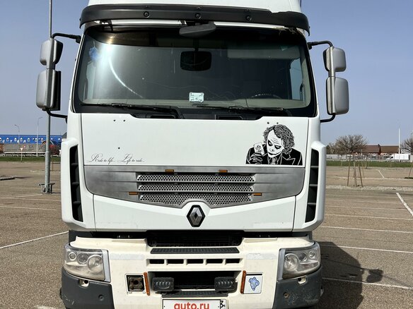 2012 Renault Premium, белый, 3299000 рублей