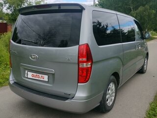 2012 Hyundai Grand Starex I, серый, 1650000 рублей, вид 3