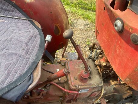 1980 Antonio Carraro TTR-4400, красный, 210000 рублей, вид 2