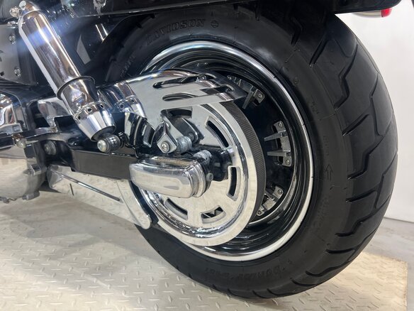 2009 Harley-Davidson Fat Bob, пурпурный, 810000 рублей - вид 24