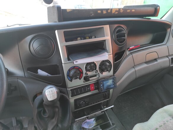 2012 Iveco Daily, белый, 2000000 рублей - вид 18