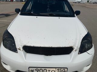 2005 Toyota Matrix I (E130), белый, 520000 рублей, вид 2