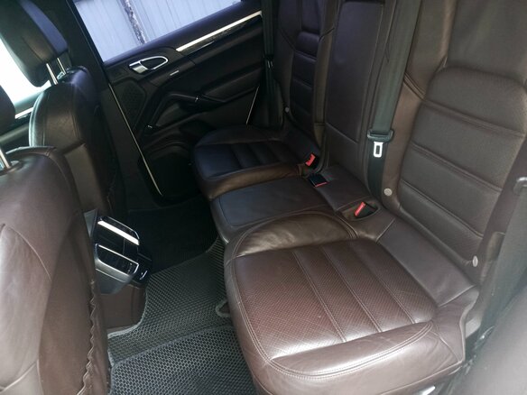 2010 Porsche Cayenne Diesel II (958), белый, 3050000 рублей - вид 7