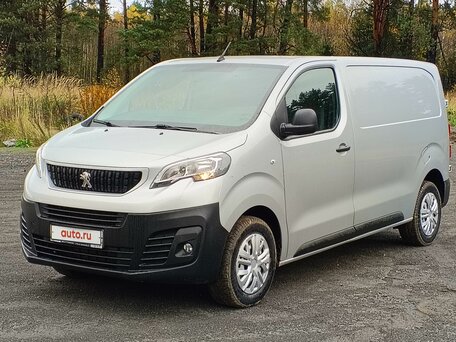2018 Peugeot Expert, серебристый, 2600000 рублей, вид 2